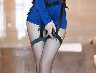 语画界 – 震惊！杨晨晨sugar竟然有一个高清美足图包，网红也吃脚！