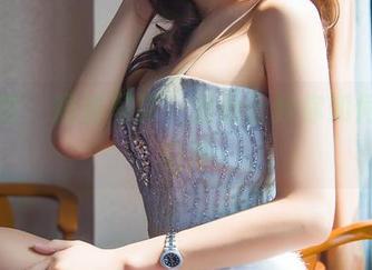 轰趴猫 – 短裤写真，温心怡教你如何美得自然