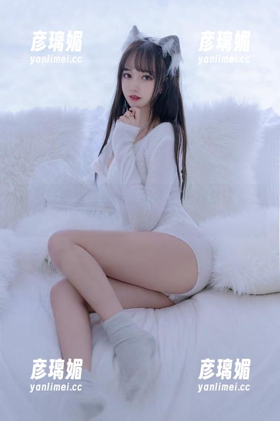 这个过期米线线喵，吊带护士居然这么会拍？高清图集惊呆我了！