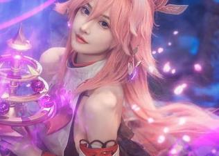 私房里的露儿大魔王：她和棉袜之间的暧昧让我不自觉想多了！