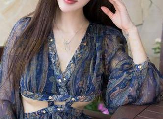 魅妍社 – 定制泳装，赵梦洁在水中舞蹈的样子，真把夏天穿上身
