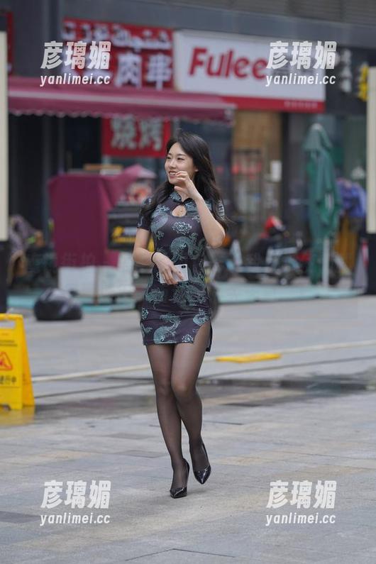 魔镜街拍 - 曼曼的图包告诉我，天使们就是要活得“叛逆而不失天真”！
