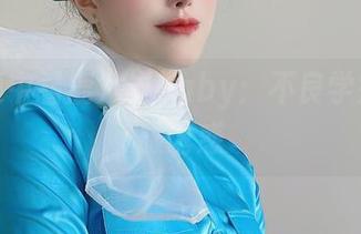 从图集中看鹿八岁baby：不良学妹的校服诱惑